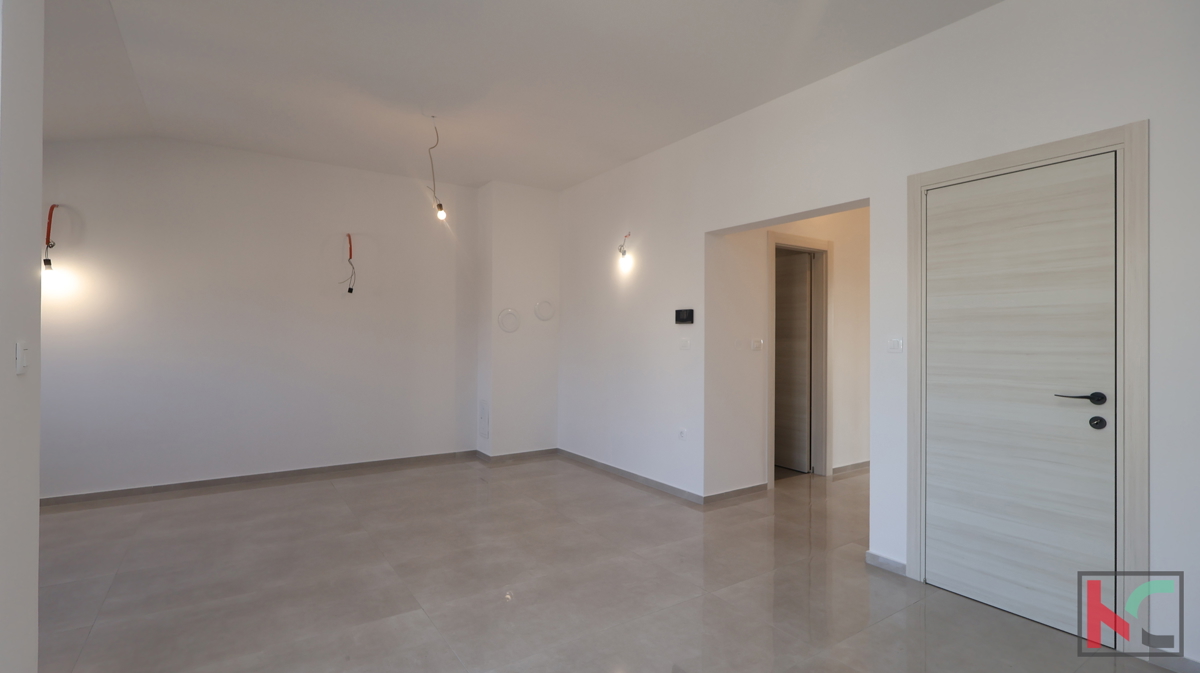 LIŽNJAN, ŠIŠAN, APPARTAMENTO TRILOCALE IN EDIFICIO CON DUE APPARTAMENTI #VENDITA