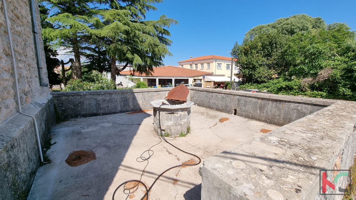 Krnica, Marcana, casa rustica in pietra ristrutturata 136m2