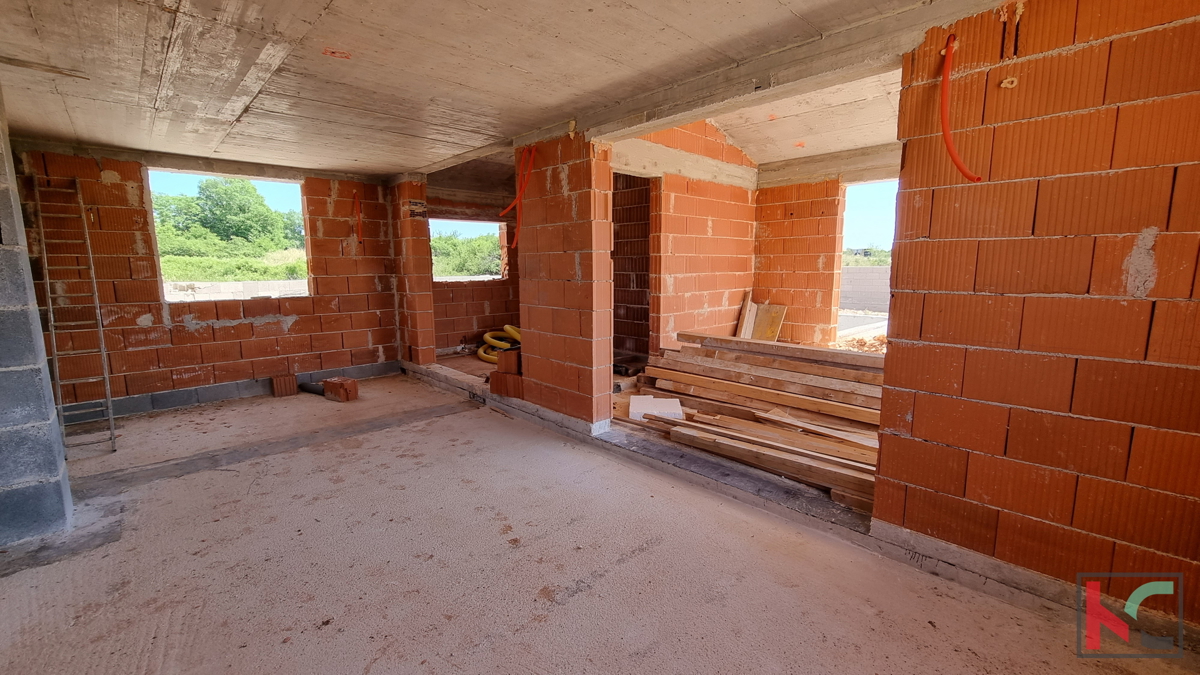 Istria, Dignano, Due ville in costruzione con piscine e vista mare