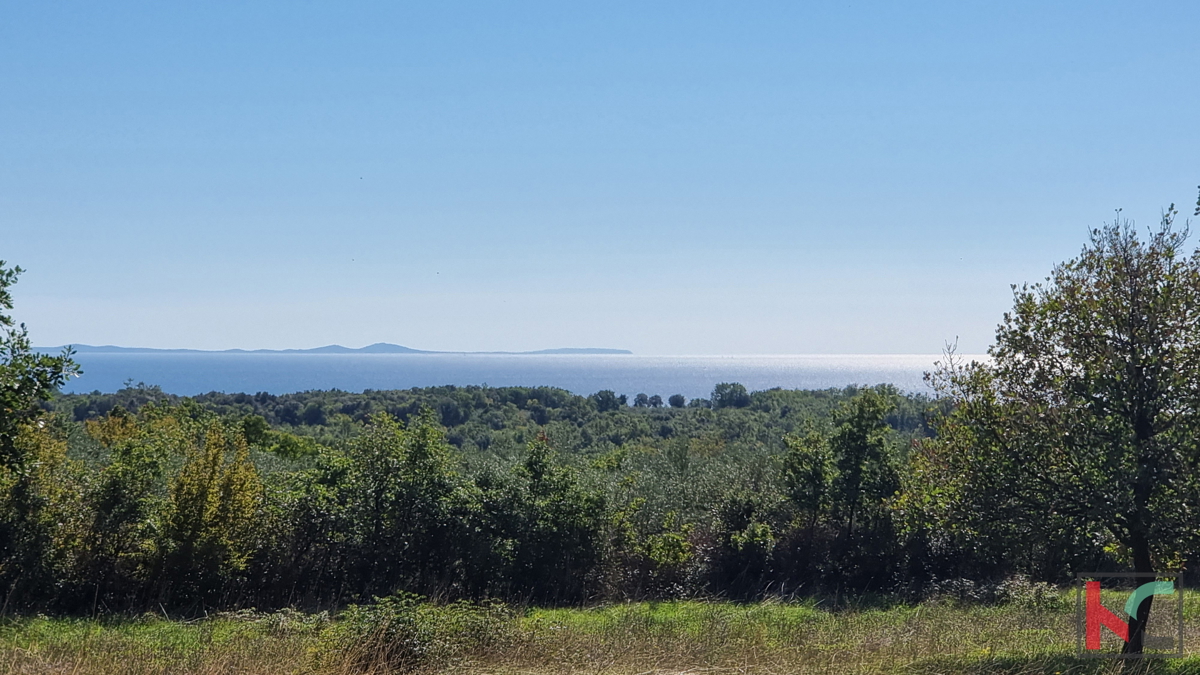 Istria, Perugia, terreno edificabile e agricolo 5932m2 con vista mare