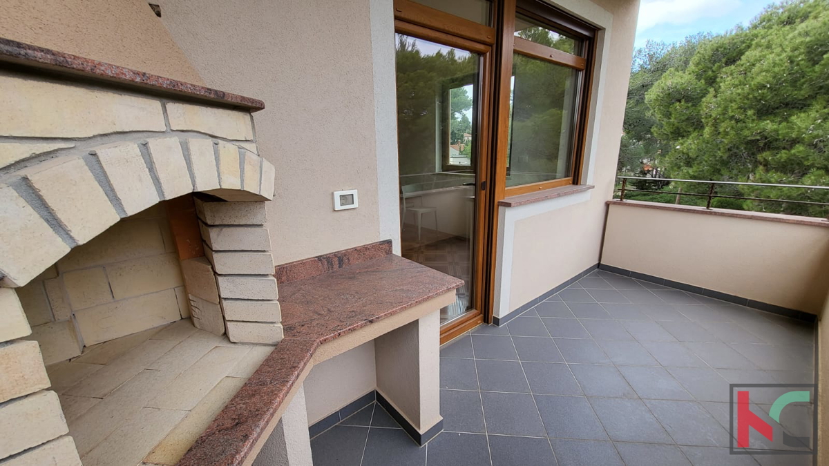 Istria, Premantura, appartamento 64,65m2, 100m dal mare