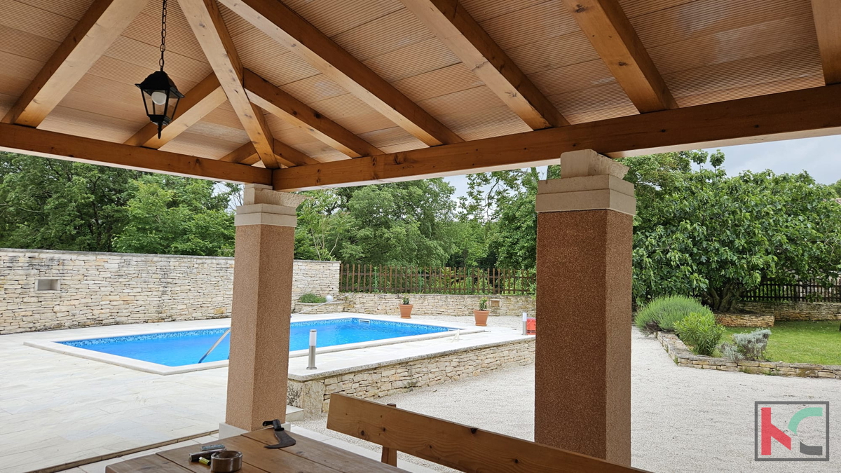 Istria, Gimino, casa indipendente con piscina di 120m2 e ampio giardino di 100m2 #vendita
