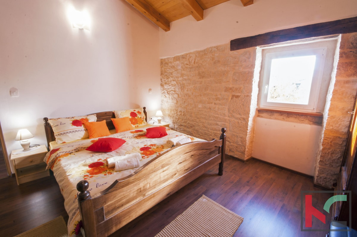 Istria, Gimino, casa indipendente con piscina di 120m2 e ampio giardino di 100m2 #vendita