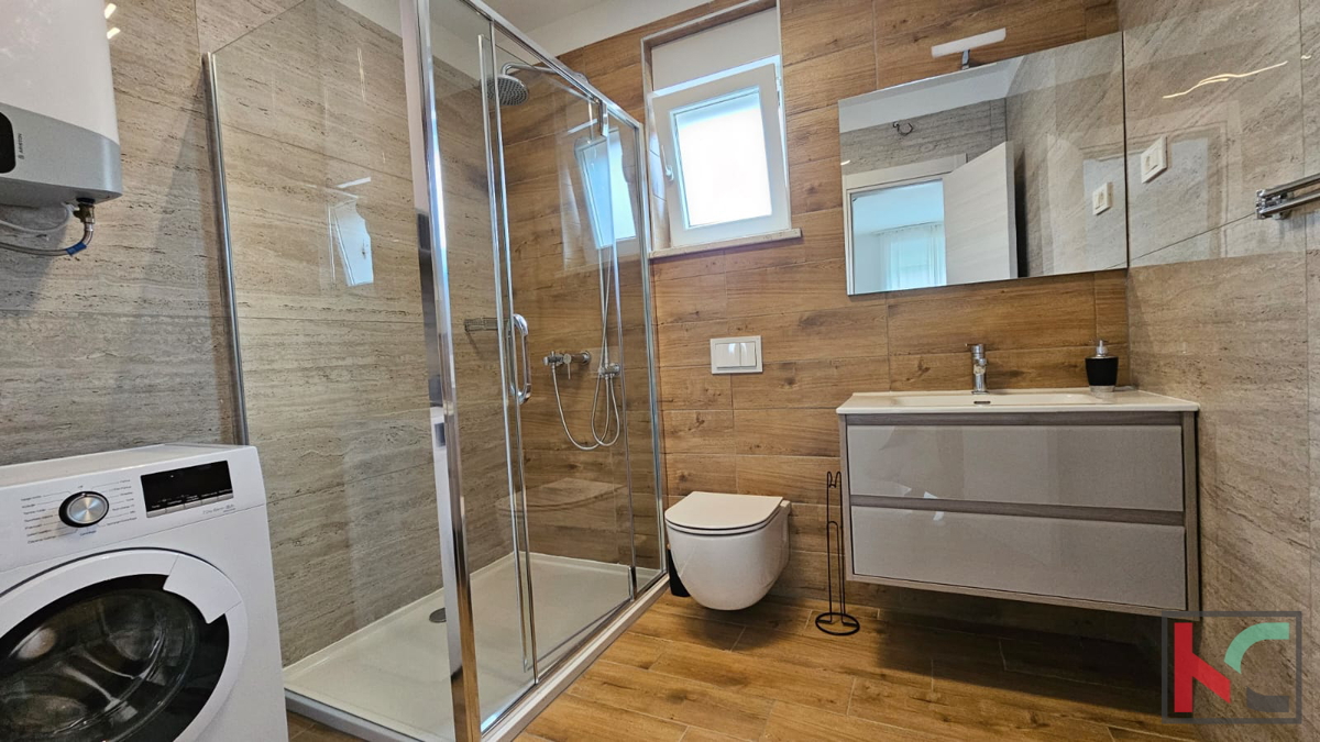 Istria, Pola, Valdebek, nuova casa bifamiliare vicino al centro città, #vendita