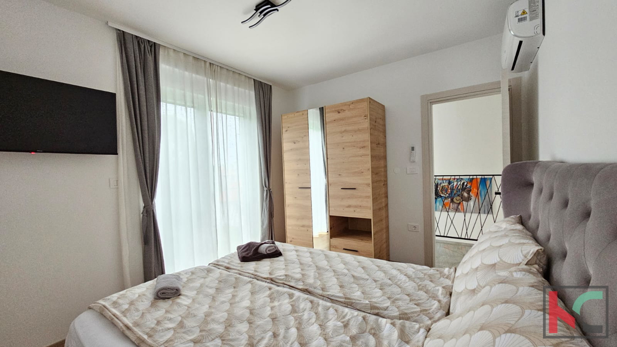 Istria, Pola, Valdebek, nuova casa bifamiliare vicino al centro città, #vendita