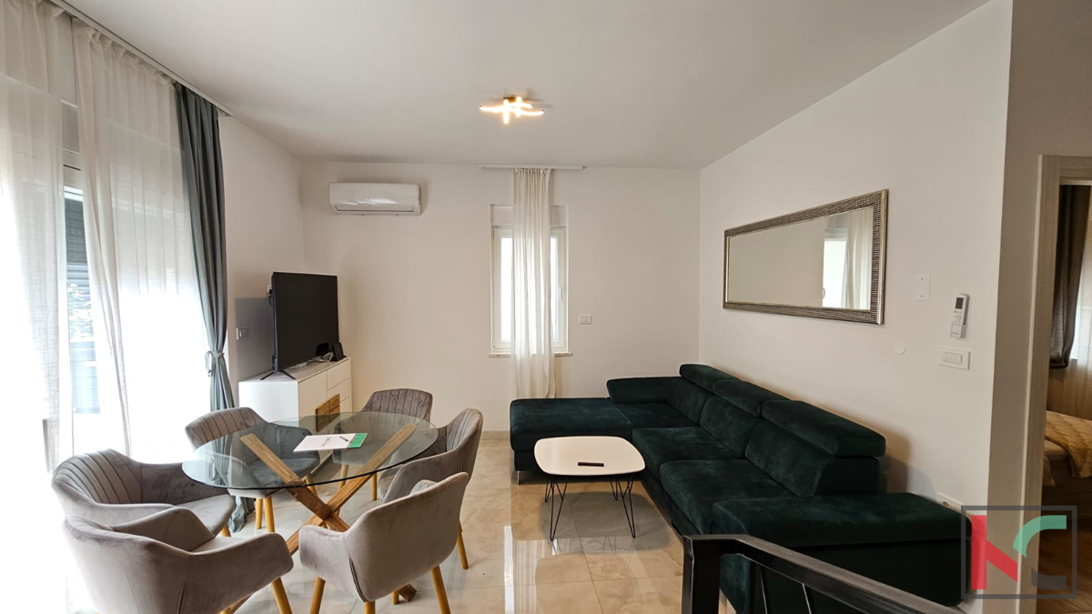 Istria, Pola, Valdebek, nuova casa bifamiliare vicino al centro città, #vendita