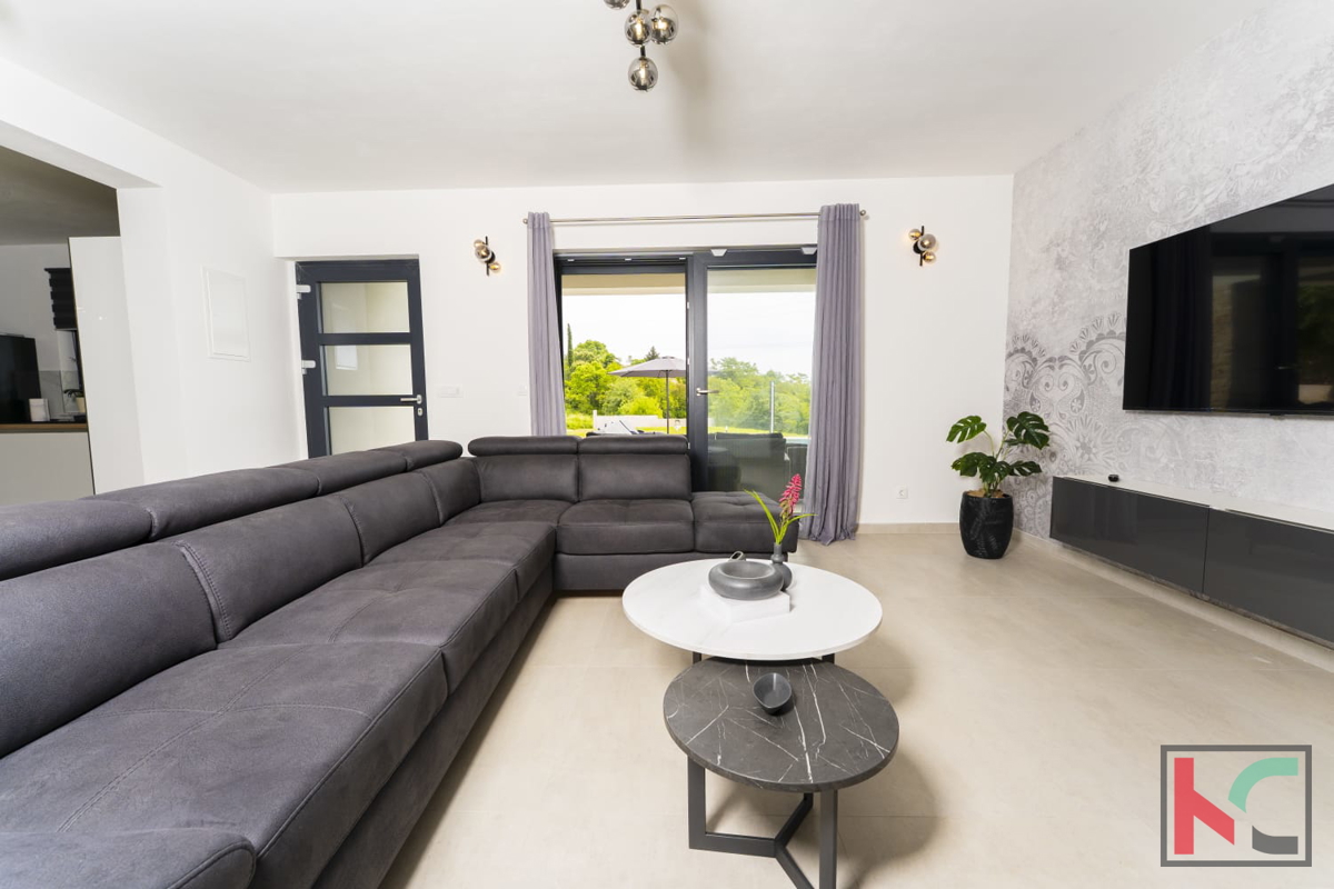 Albona, dintorni, casa indipendente con piscina di 150 m2 #vendita