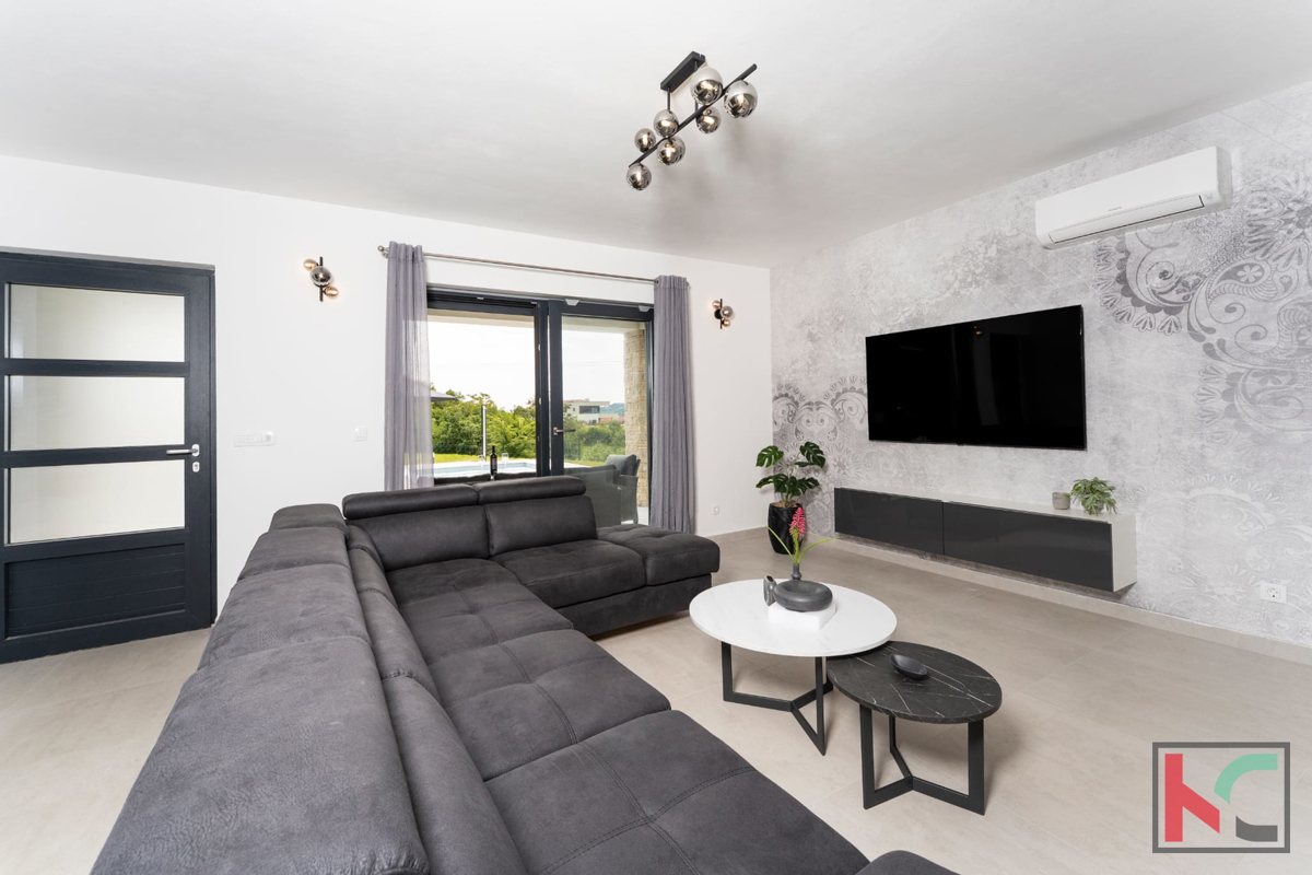 Albona, dintorni, casa indipendente con piscina di 150 m2 #vendita