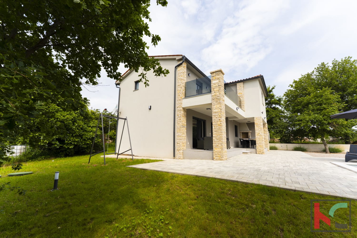 Albona, dintorni, casa indipendente con piscina di 150 m2 #vendita