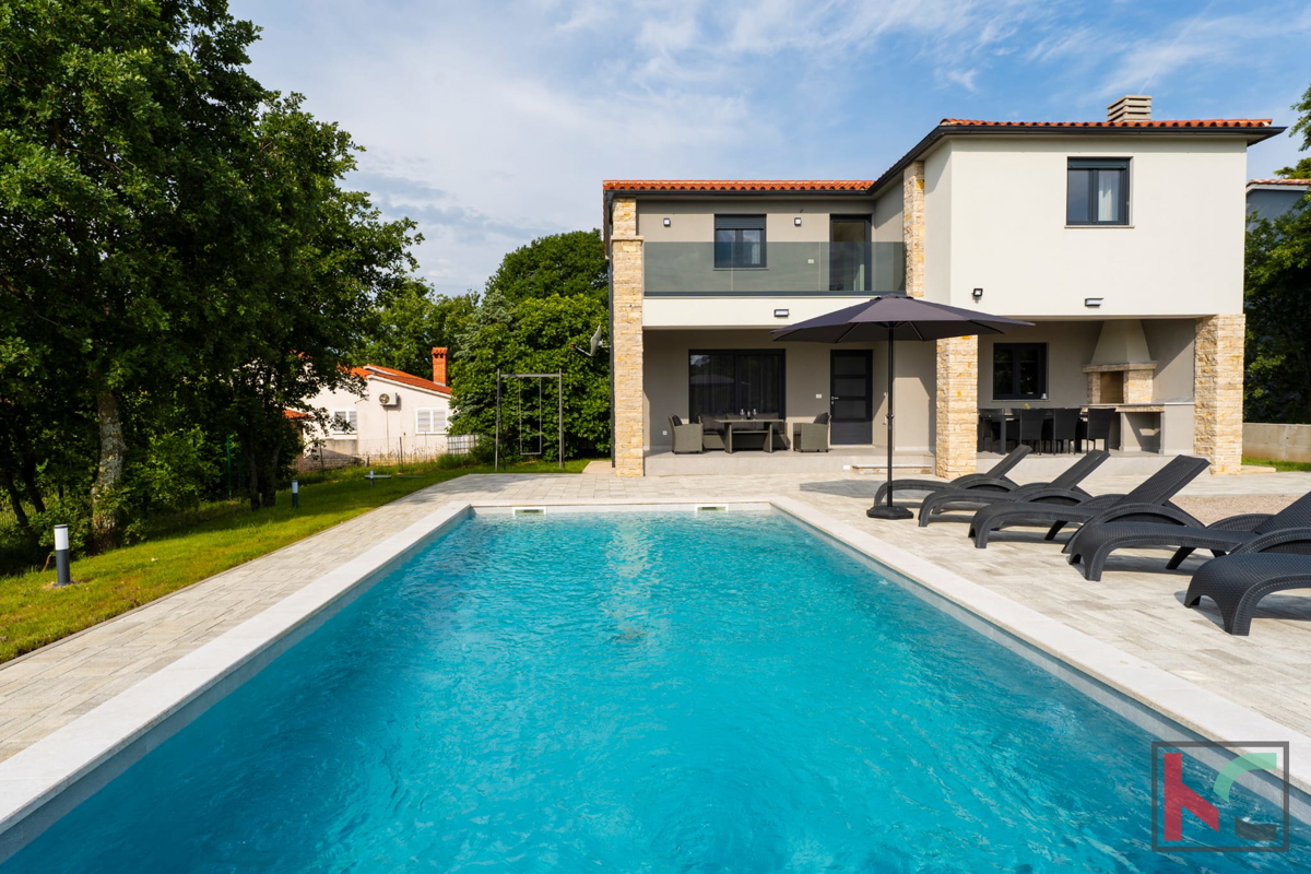 Albona, dintorni, casa indipendente con piscina di 150 m2 #vendita