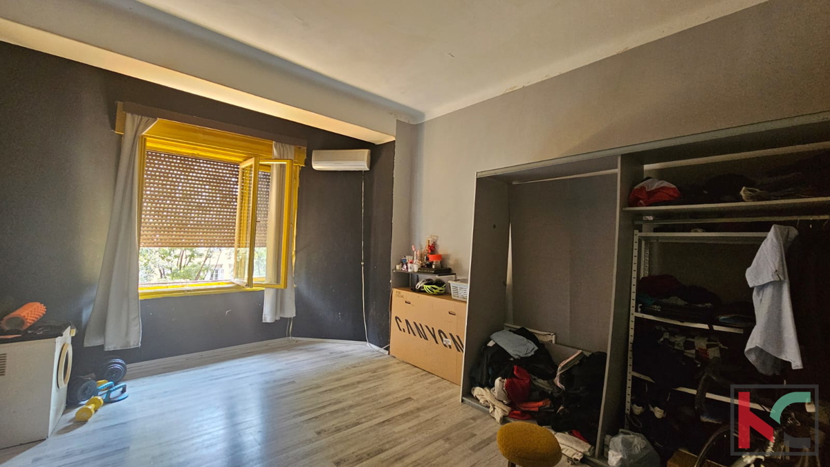 Pola, Centro, appartamento nel centro della città con potenziale, 4 camere da letto, 1 bagno, 125 m2 #vendita