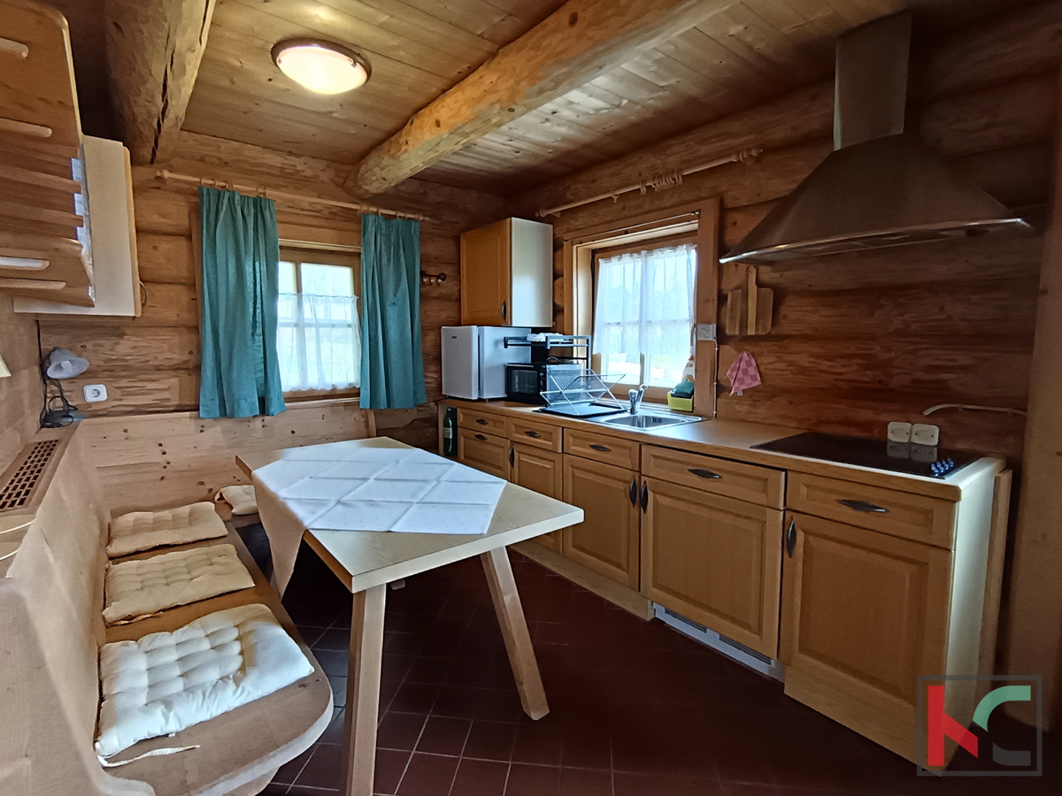 ISTRA, POREČ, UNICA CASA IN LEGNO CON VISTA MARE, #VENDITA