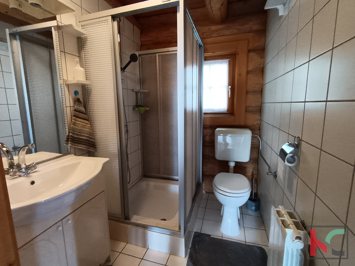 ISTRA, POREČ, UNICA CASA IN LEGNO CON VISTA MARE, #VENDITA