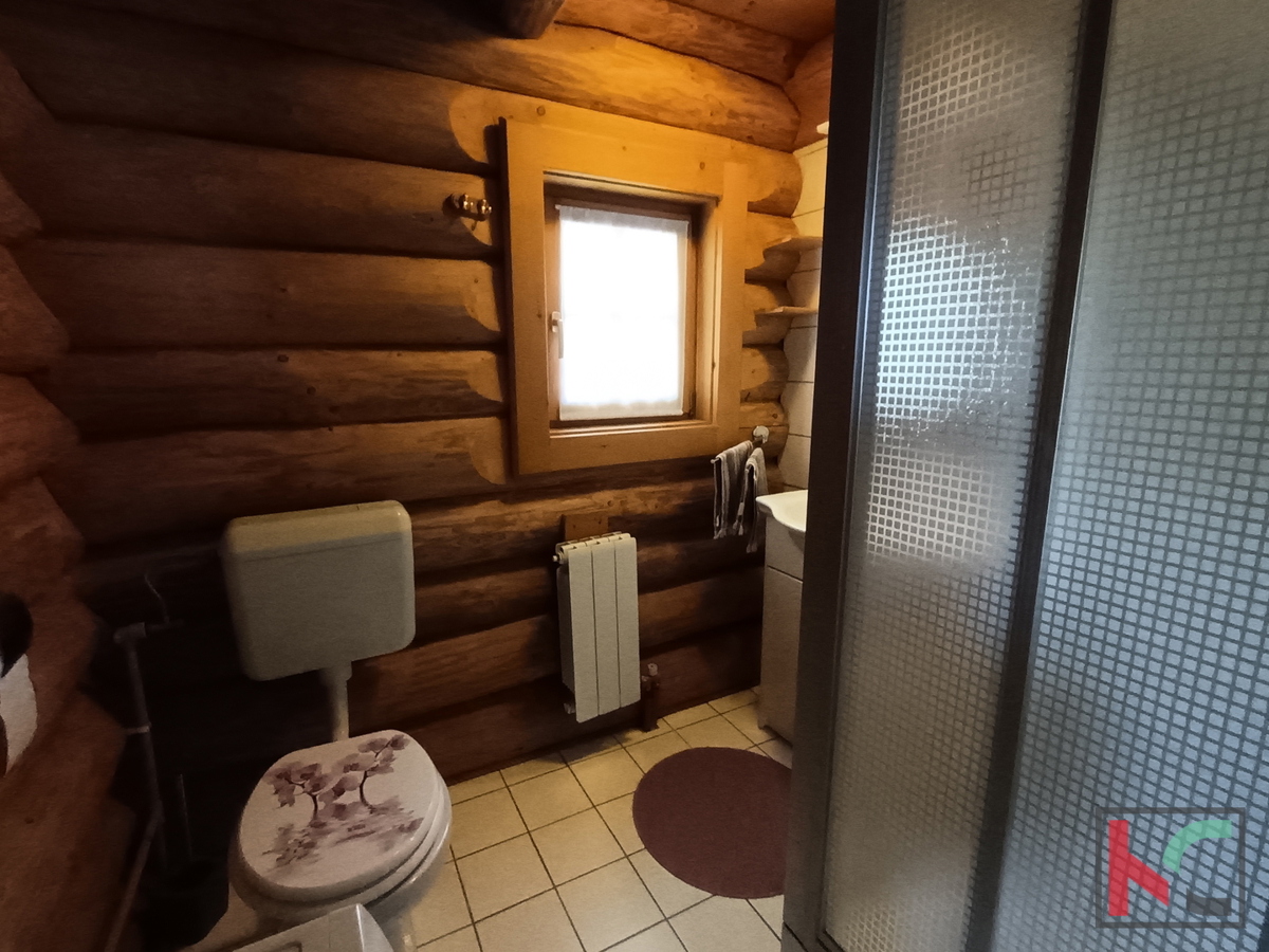 ISTRA, POREČ, UNICA CASA IN LEGNO CON VISTA MARE, #VENDITA