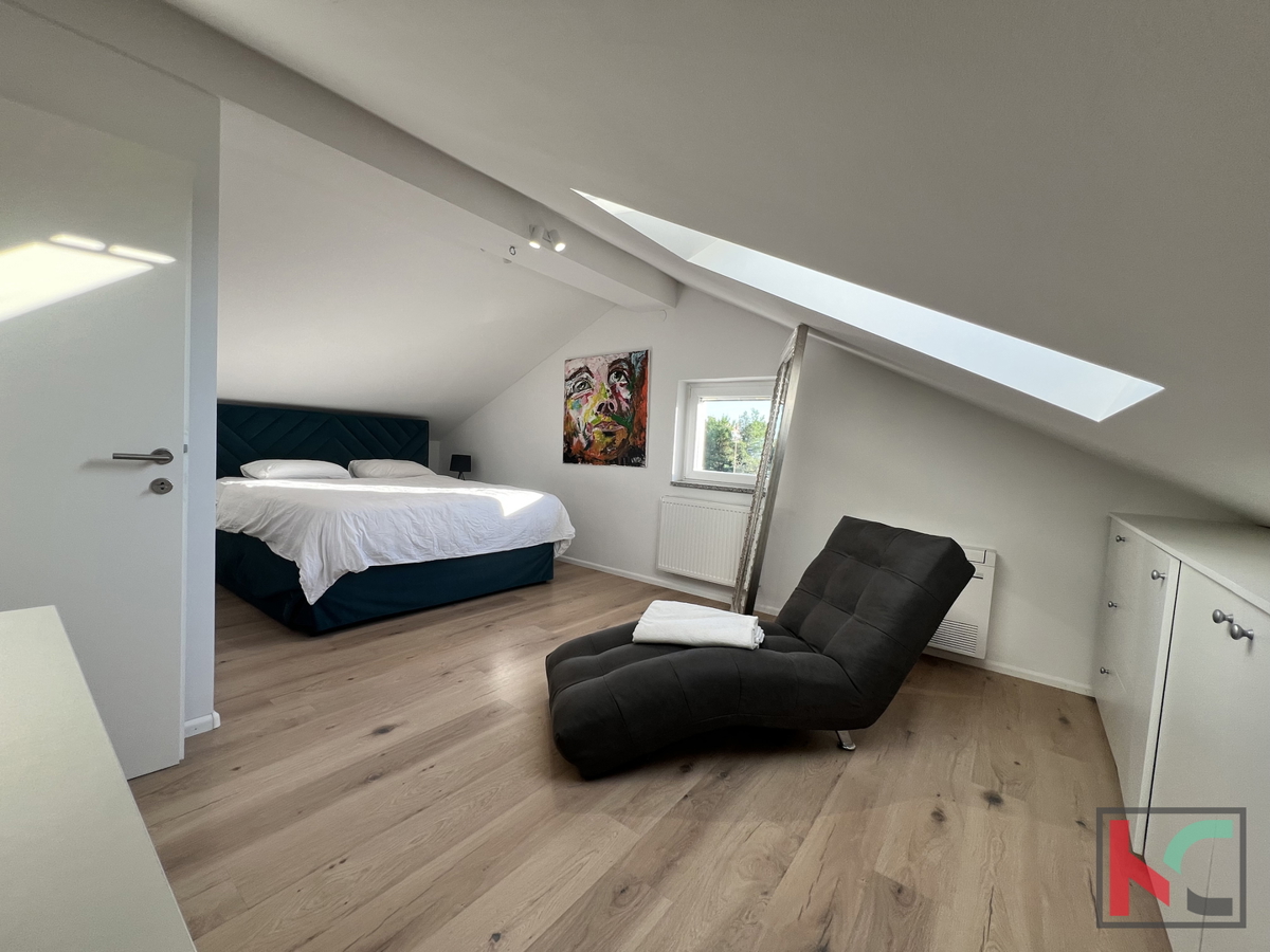 POREČ, APPARTAMENTO TRILOCALE 126 m2 #VENDITA