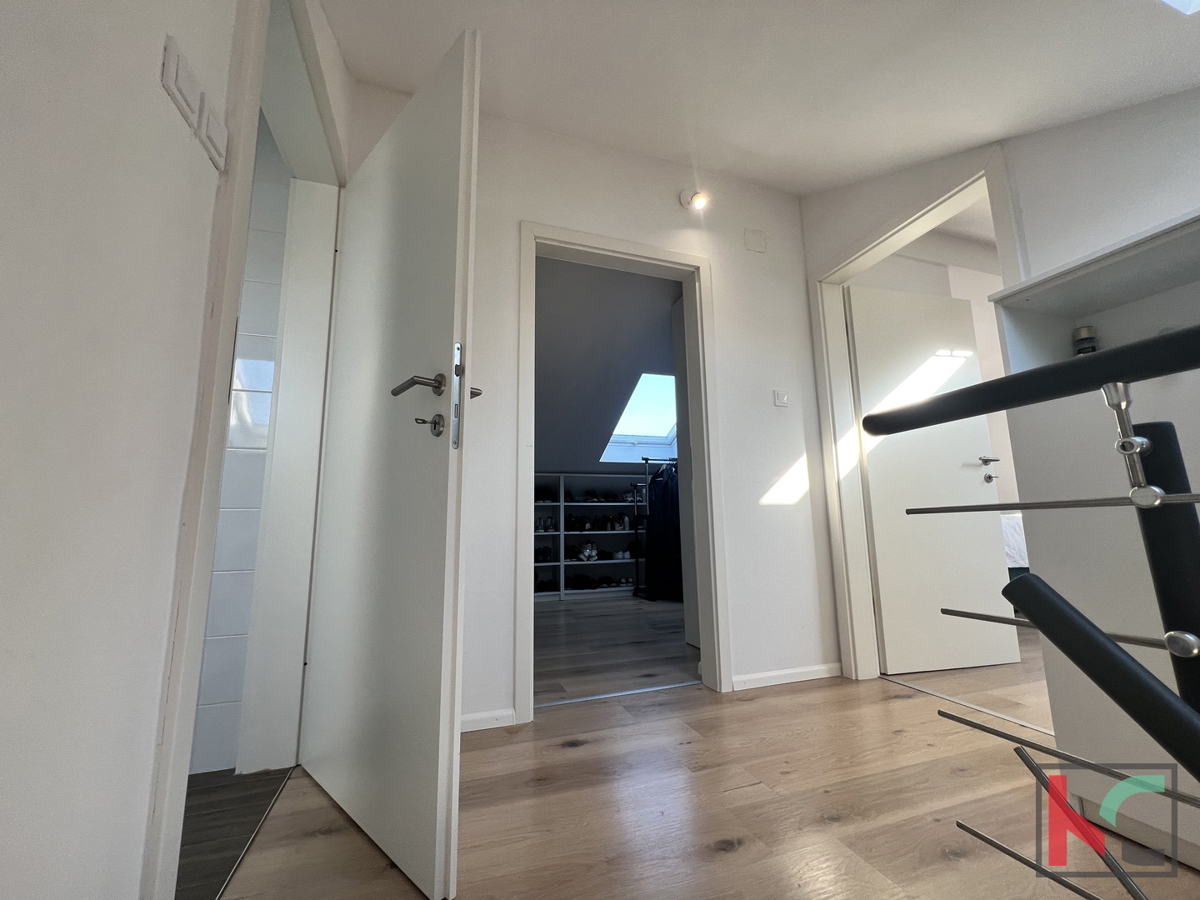 POREČ, APPARTAMENTO TRILOCALE 126 m2 #VENDITA