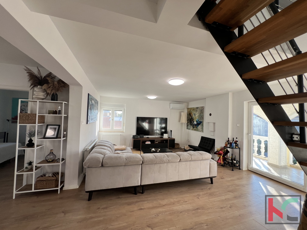 POREČ, APPARTAMENTO TRILOCALE 126 m2 #VENDITA