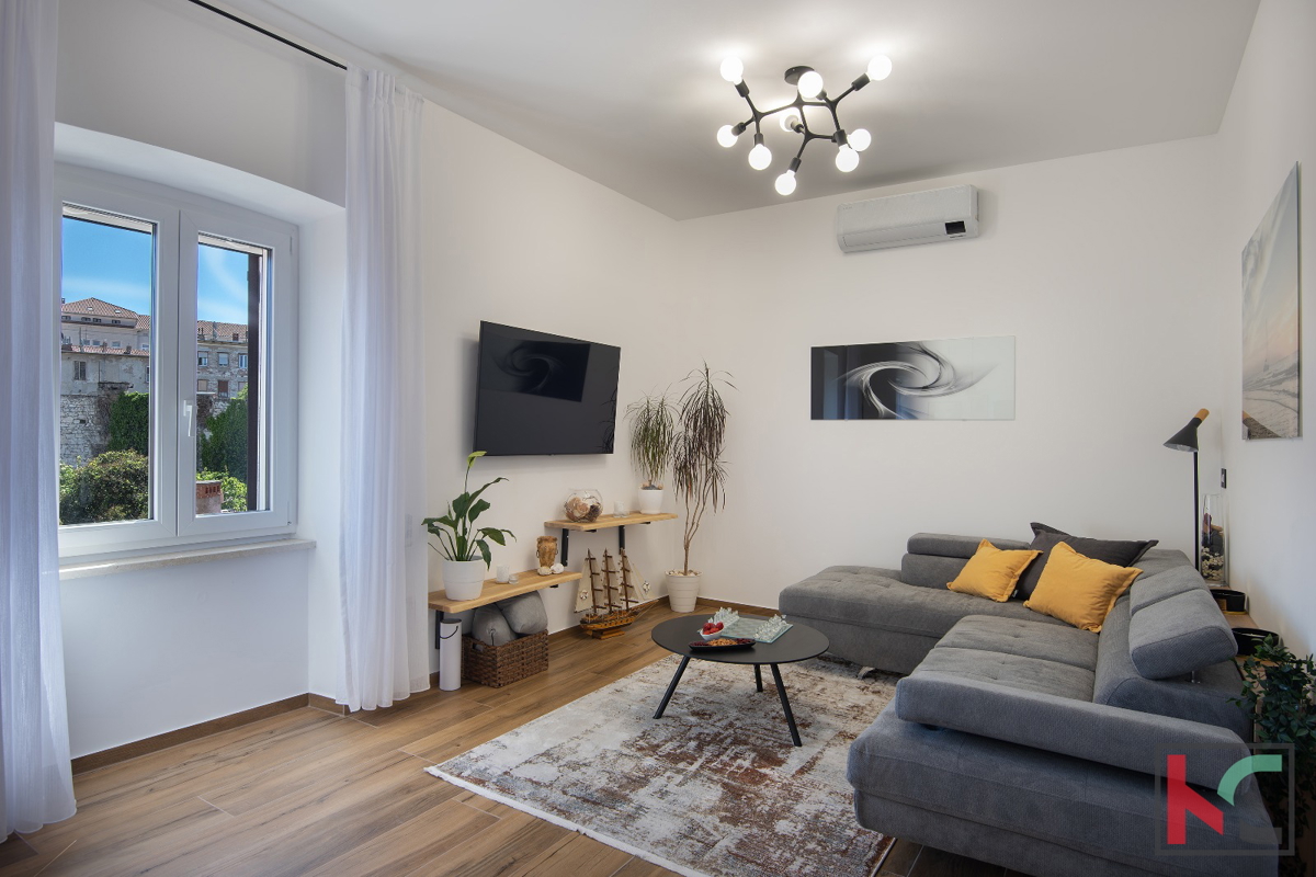 PULA, CENTRO, APPARTAMENTO RISTRUTTURATO 62,48m2 2 CAMERE DA LETTO + SOGGIORNO, #VENDITA