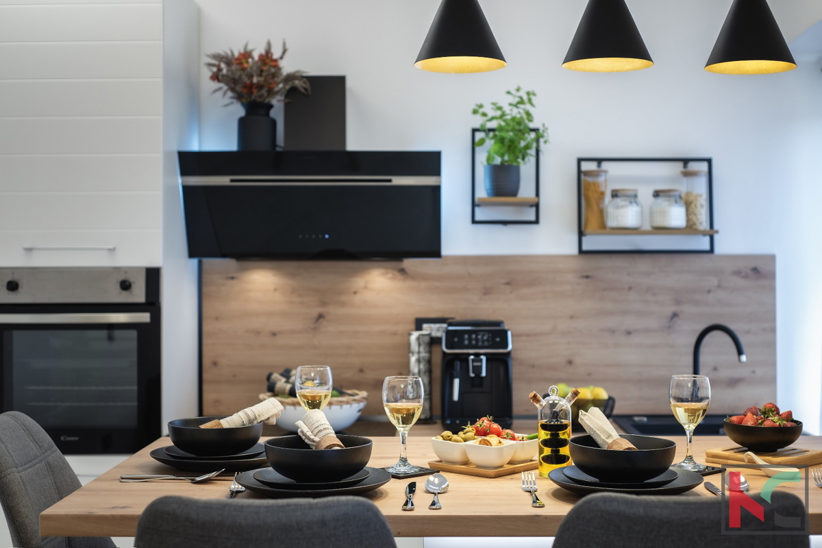 PULA, CENTRO, APPARTAMENTO RISTRUTTURATO 62,48m2 2 CAMERE DA LETTO + SOGGIORNO, #VENDITA