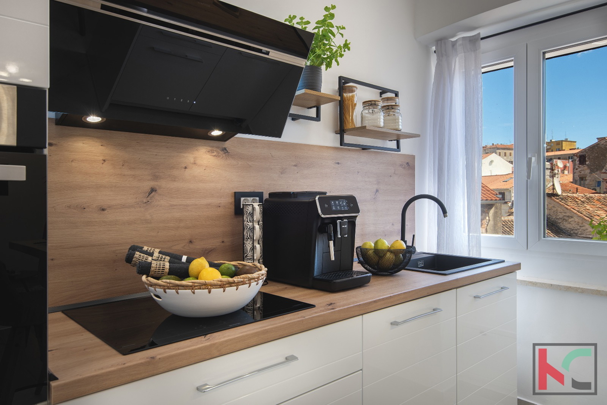 PULA, CENTRO, APPARTAMENTO RISTRUTTURATO 62,48m2 2 CAMERE DA LETTO + SOGGIORNO, #VENDITA