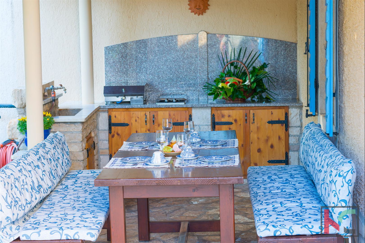 Istria, Šišan, casa 144m2 arredata in stile rustico