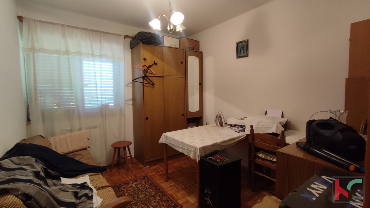 Istria, Pola, Šišan, casa bifamiliare su un terreno di 3731 m2