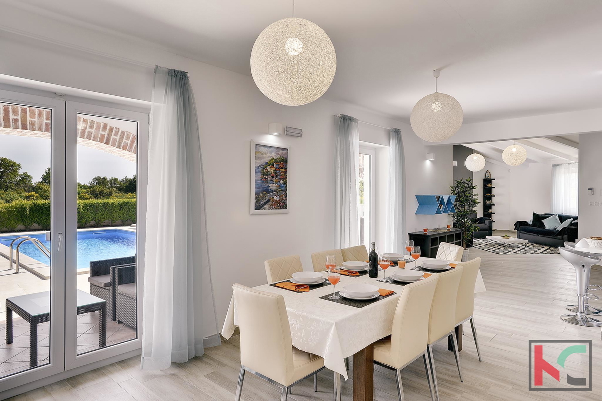 Istria, Medulin, ville bifamiliari 440m2