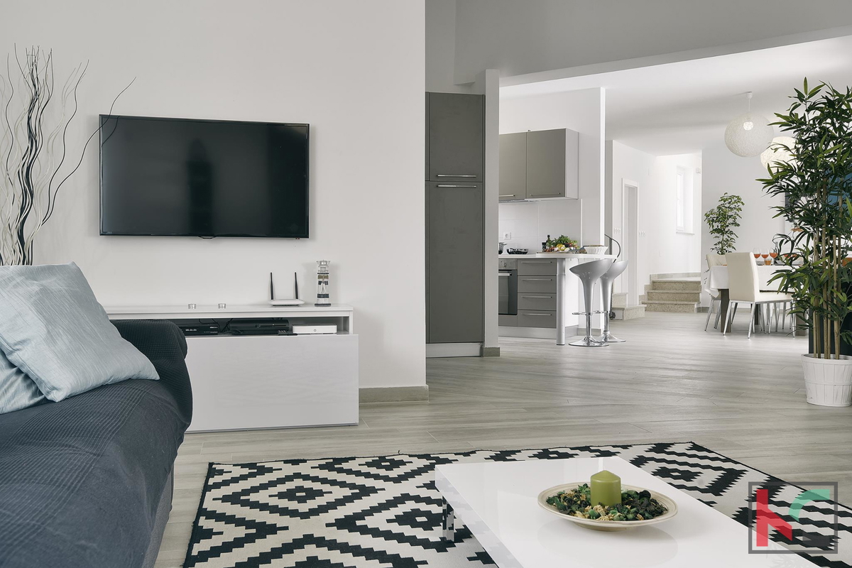 Istria, Medulin, ville bifamiliari 440m2