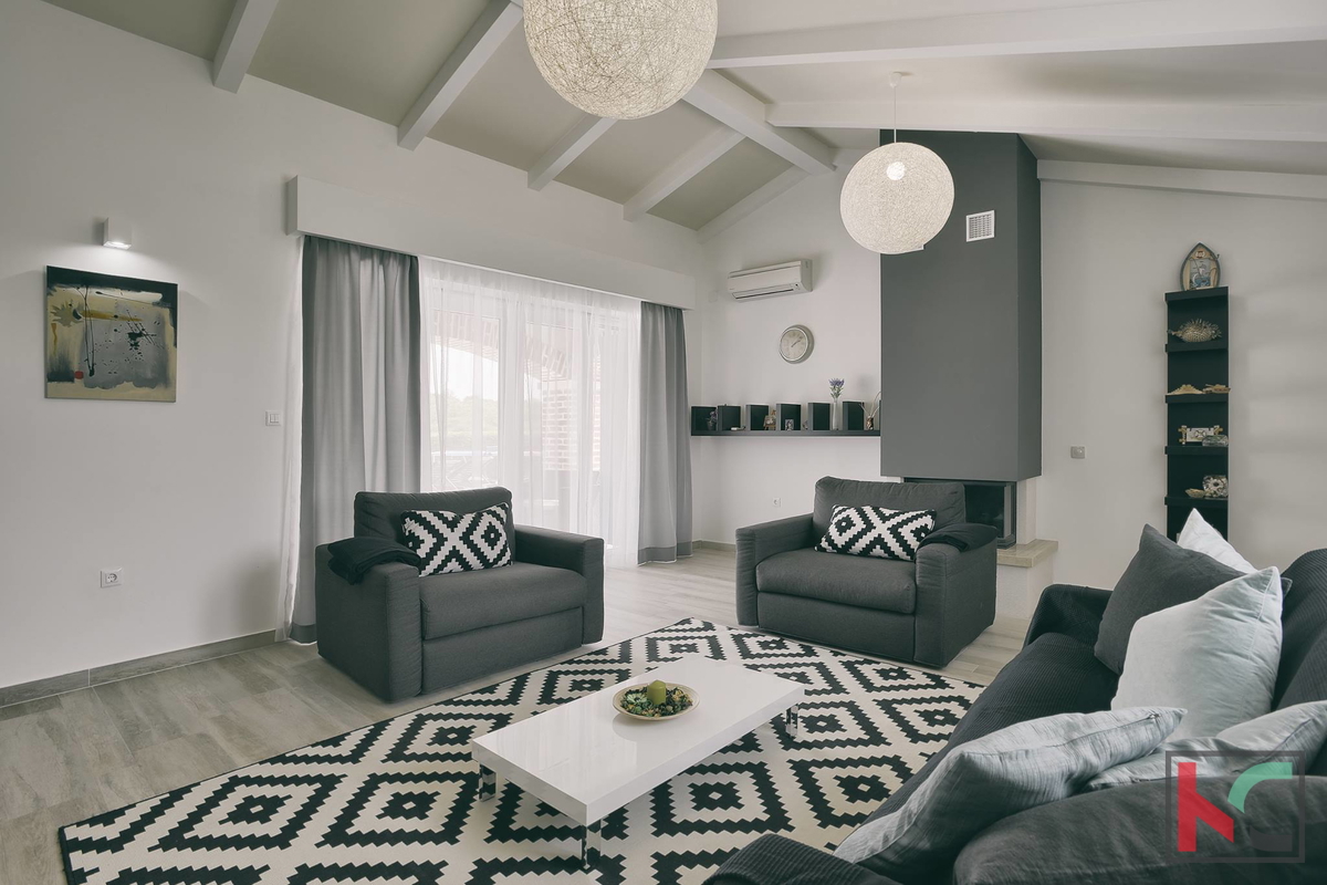 Istria, Medulin, ville bifamiliari 440m2