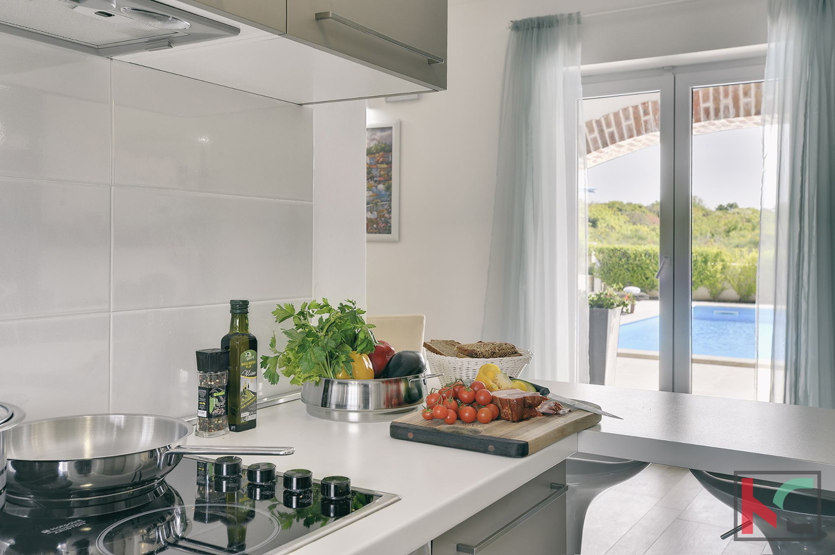 Istria, Medulin, ville bifamiliari 440m2