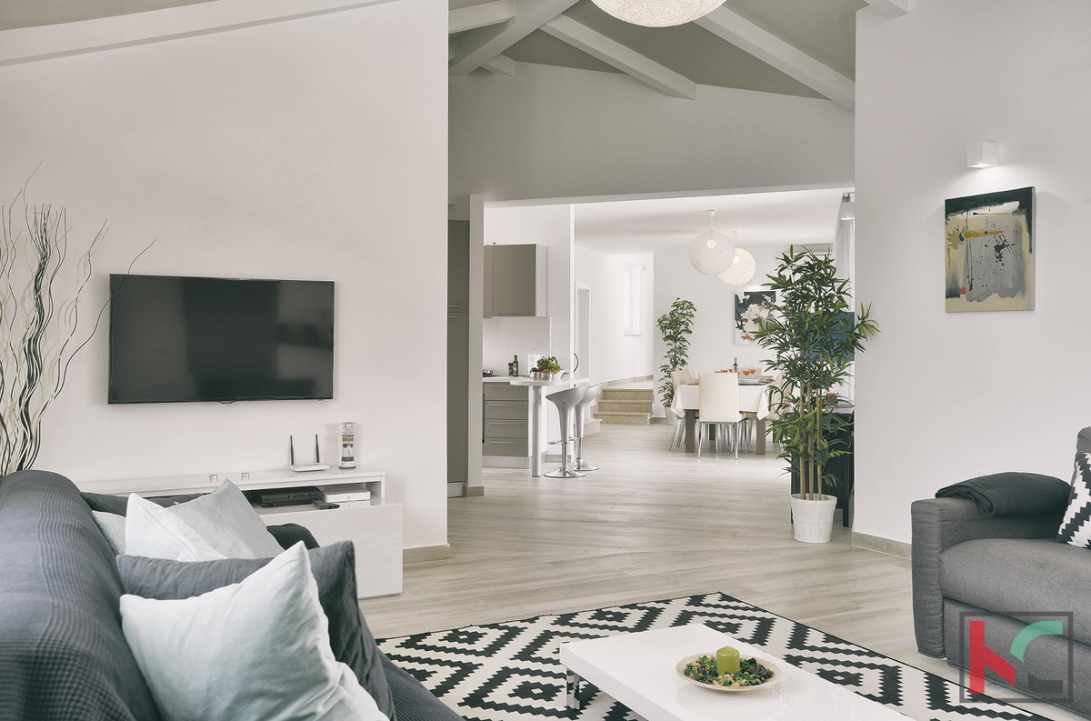 Istria, Medulin, ville bifamiliari 440m2