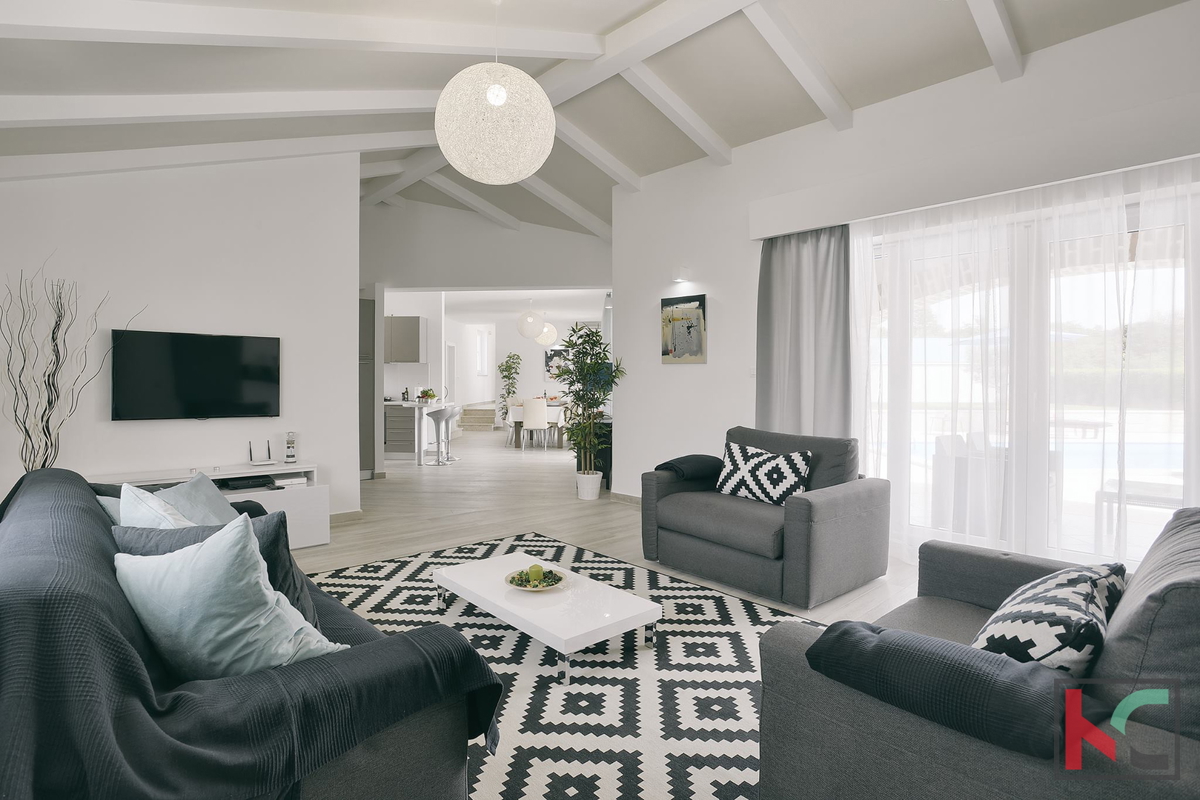 Istria, Medulin, ville bifamiliari 440m2