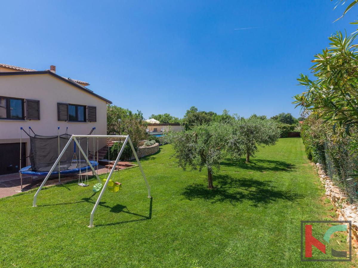 Šišan, lussuosa casa vacanze indipendente con piscina di 270 m2 su un terreno di 1571 m2, #vendita