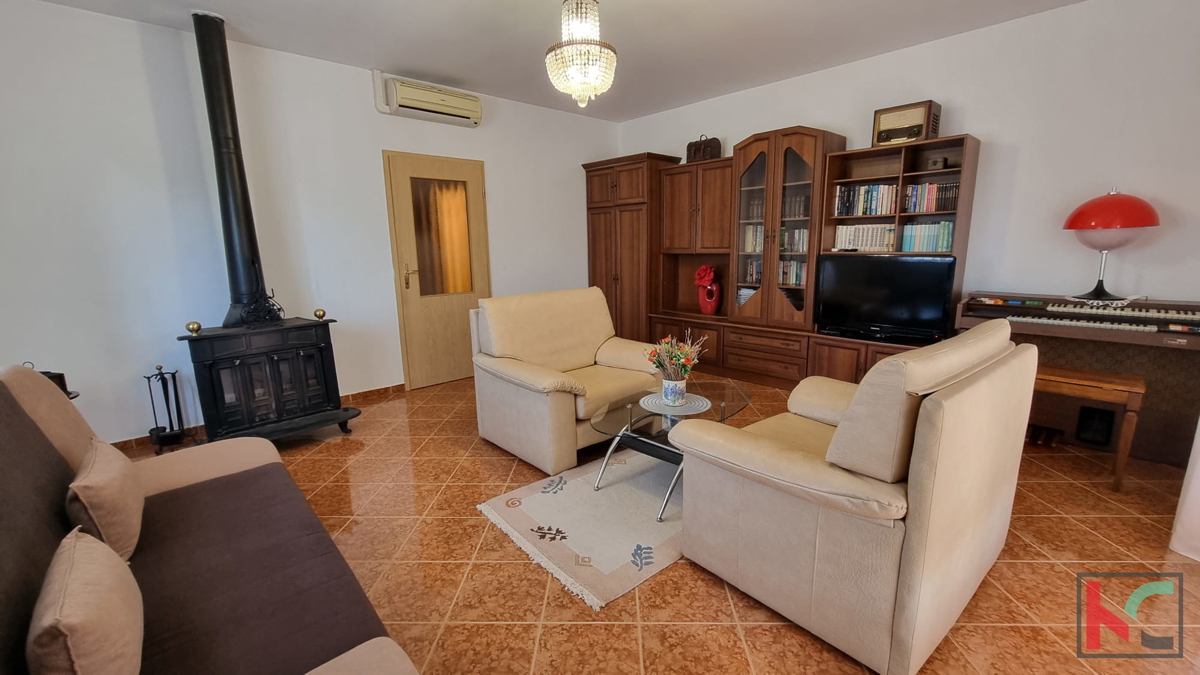 Istria, Lisignano, casa indipendente con giardino su un&apos;area di 541m2, #vendita