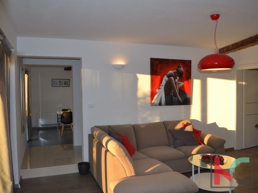 Istria, Antignana, casa indipendente con piscina #vendita