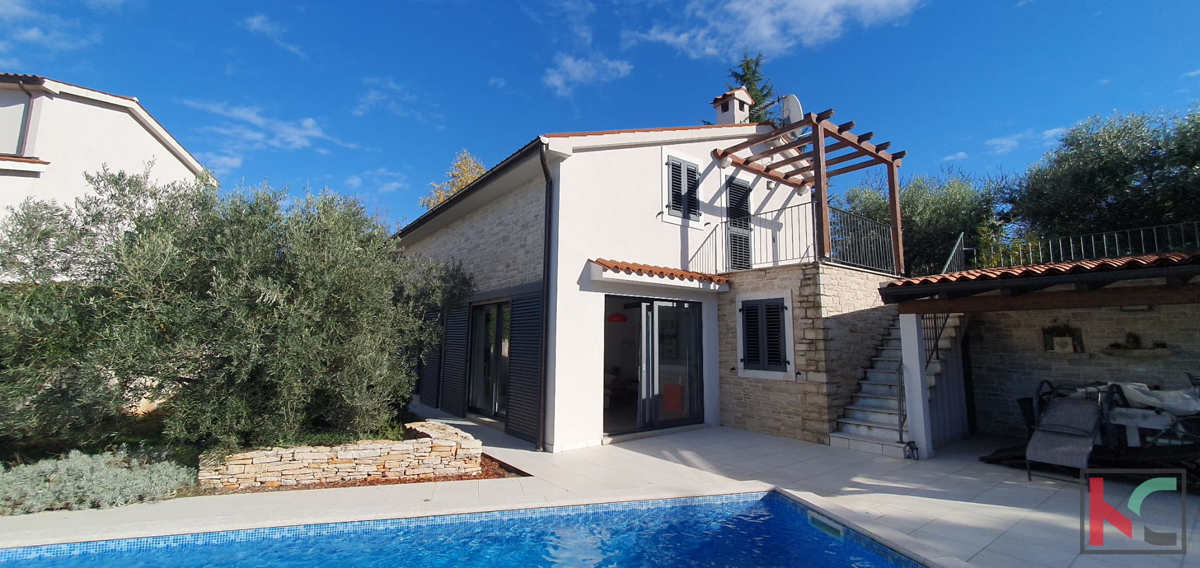 Istria, Antignana, casa indipendente con piscina #vendita