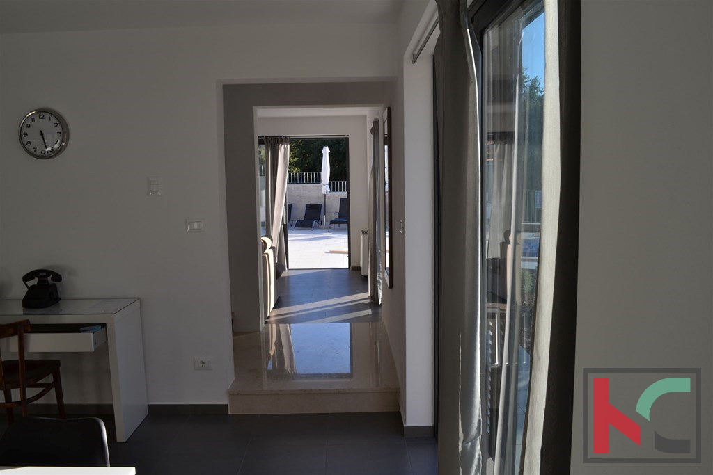 Istria, Antignana, casa indipendente con piscina #vendita