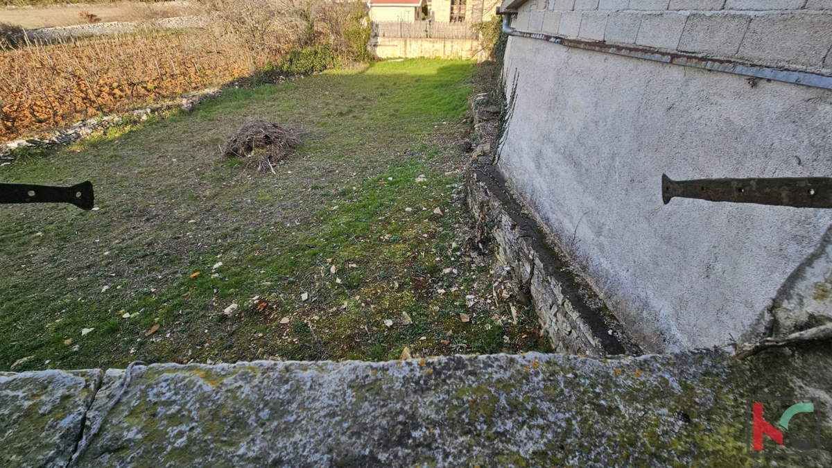 Istra-Žminj,  casa a schiera 86m2 da ristrutturare #vendita