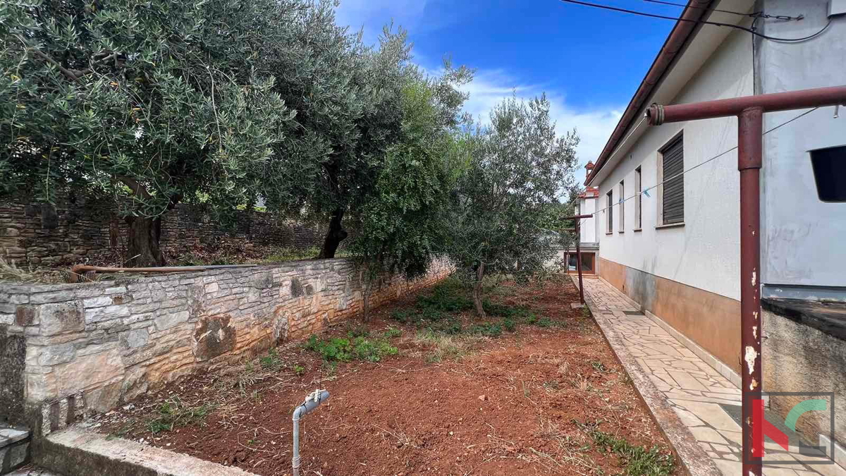 Pula, casa indipendente 514 m2 con giardino, parzialmente ristrutturata, ottima posizione #vendita