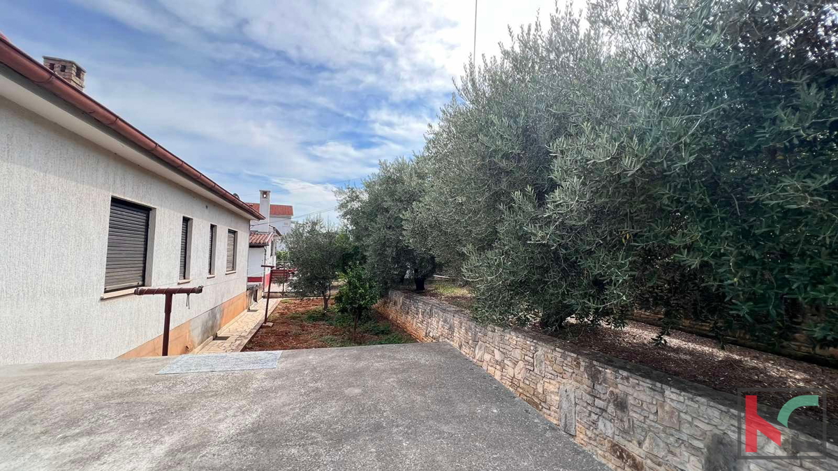 Pula, casa indipendente 514 m2 con giardino, parzialmente ristrutturata, ottima posizione #vendita