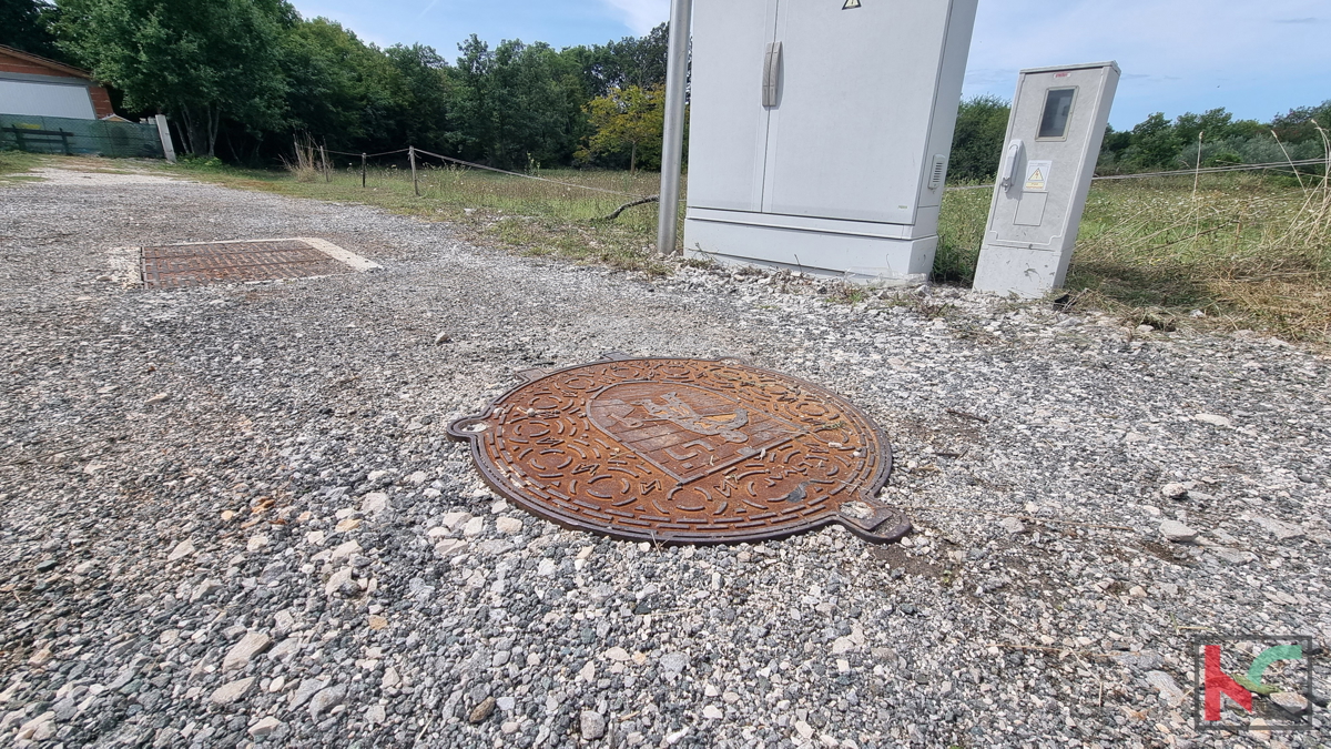 Istria, Loborika, terreno edificabile di 900m2 in una posizione tranquilla, #vendita