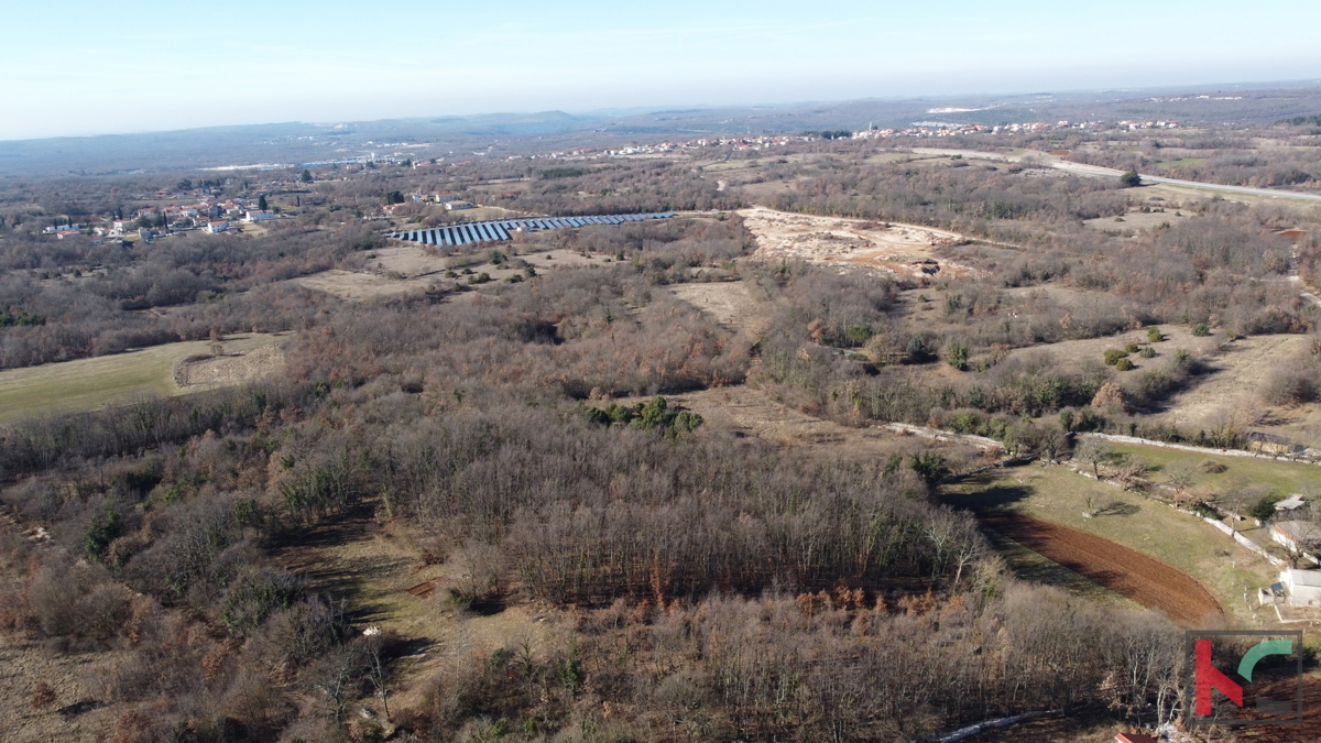 Istria - Gimino, terreno edificabile 701m2, forma ideale #vendita