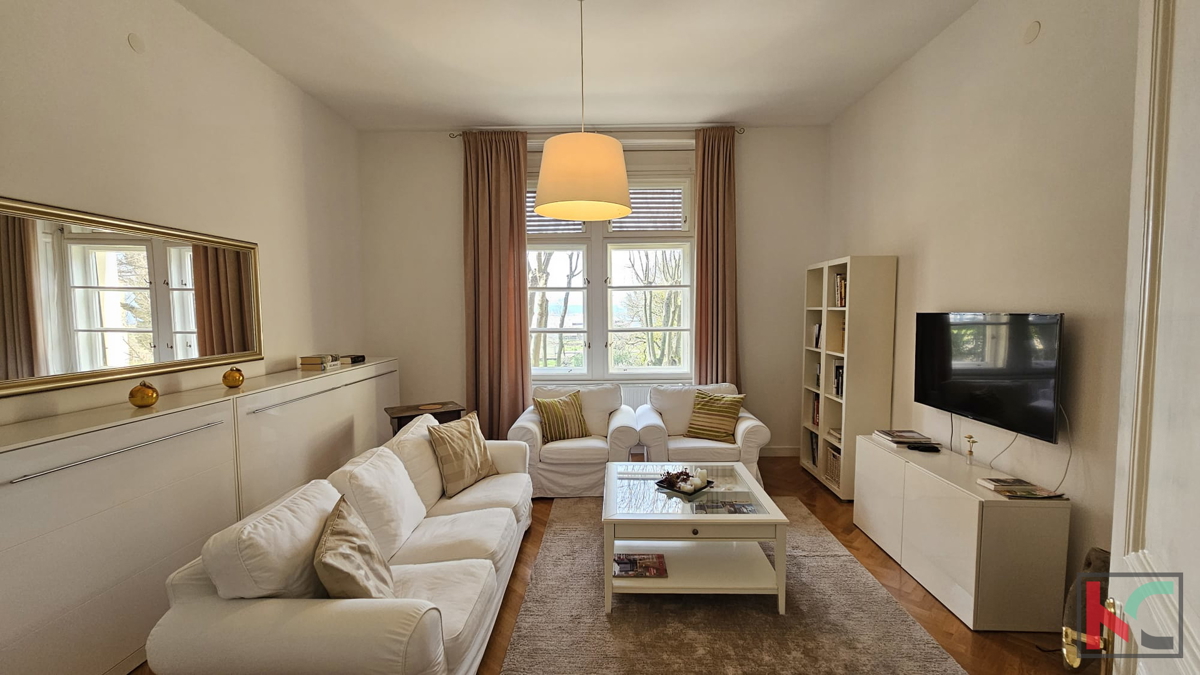 Istria, Pola, appartamento 76,42m2, centro, villa austro-ungarica, vista mare, vicino all'Arena di Pola, #vendita