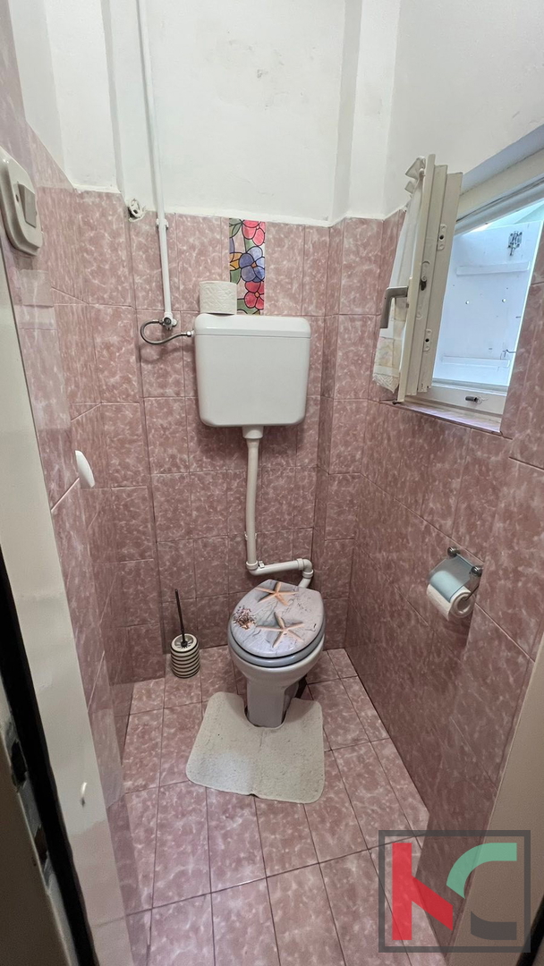 Pola, centro, spazioso appartamento con tre camere da letto e garage nel centro di Pola, vicino all'Arena, #vendita