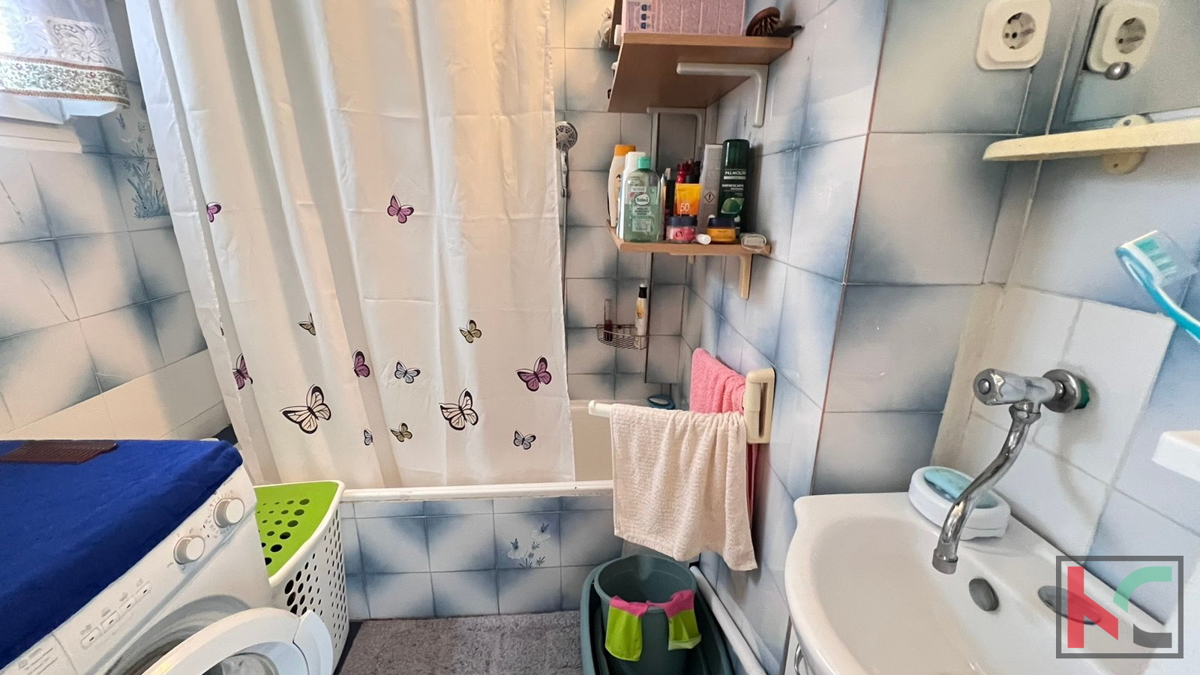 Pola, centro, spazioso appartamento con tre camere da letto e garage nel centro di Pola, vicino all'Arena, #vendita