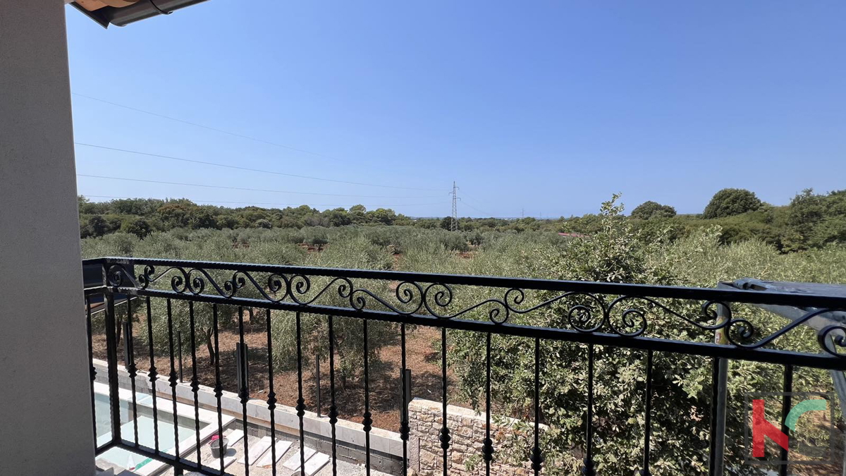 Istria, Gallesano, casa vacanze indipendente con vista aperta sulla natura #vendita