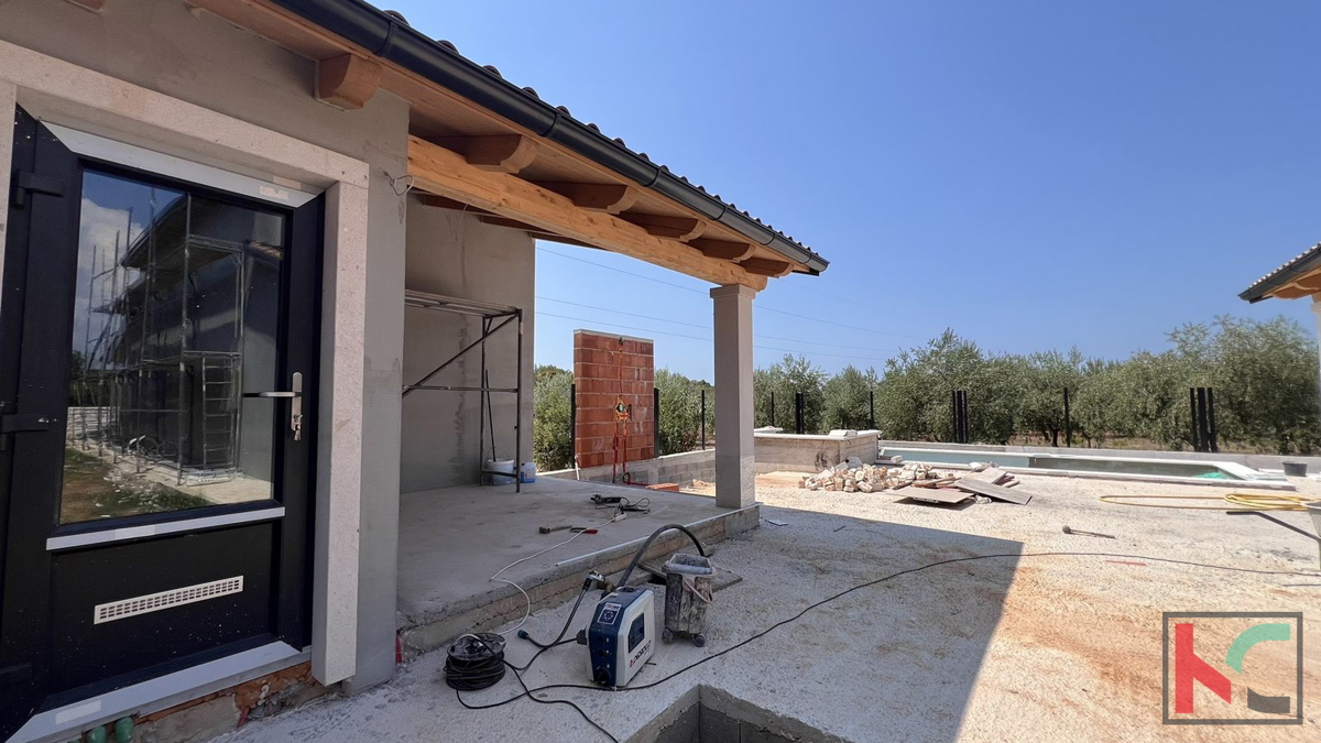 Istria, Gallesano, casa vacanze indipendente con vista aperta sulla natura #vendita