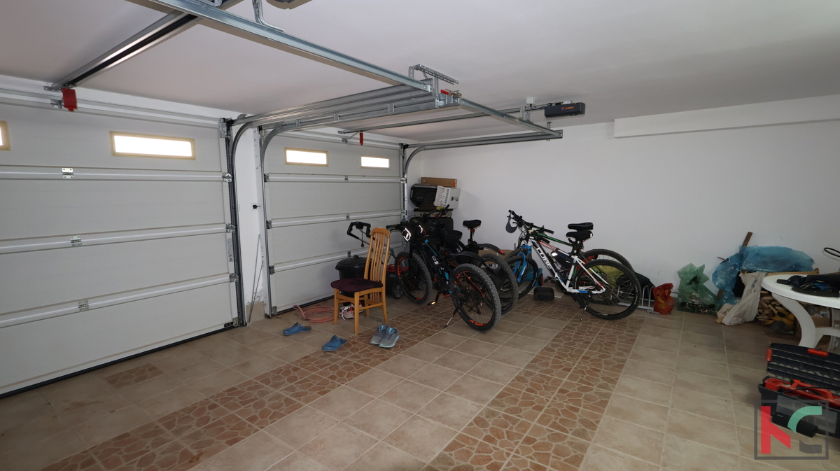 ISTRA, MEDULIN, INDIPENDENTE CASA A 120 METRI DAL MARE, #VENDITA