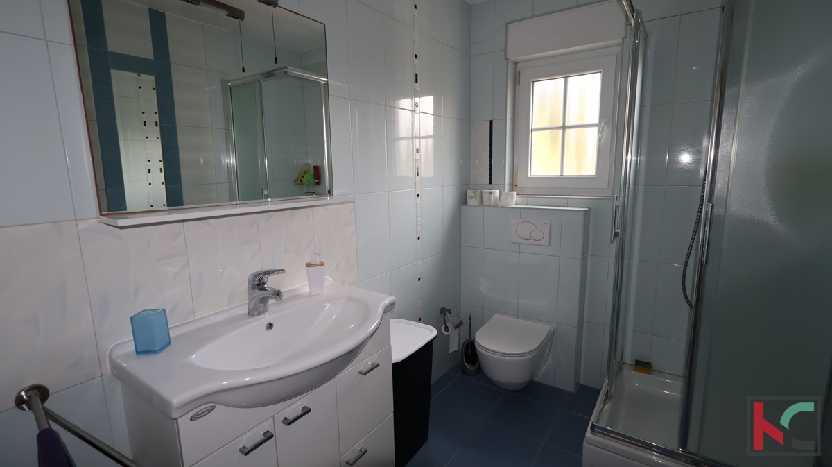 ISTRA, MEDULIN, INDIPENDENTE CASA A 120 METRI DAL MARE, #VENDITA