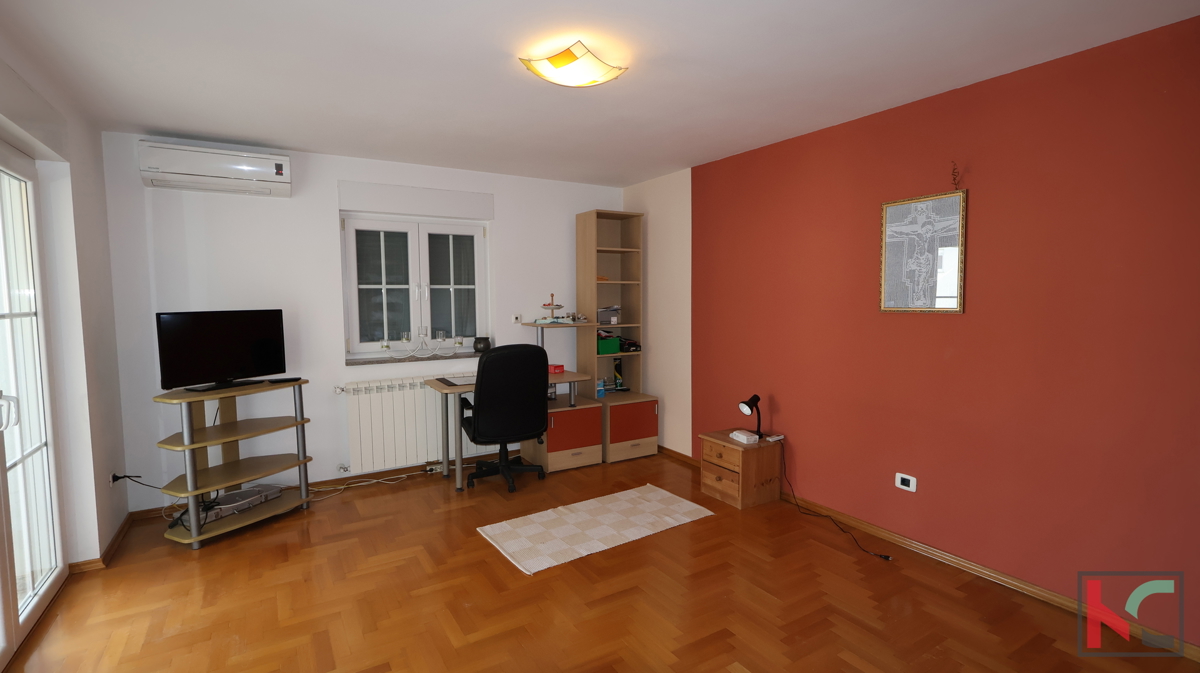ISTRA, MEDULIN, INDIPENDENTE CASA A 120 METRI DAL MARE, #VENDITA